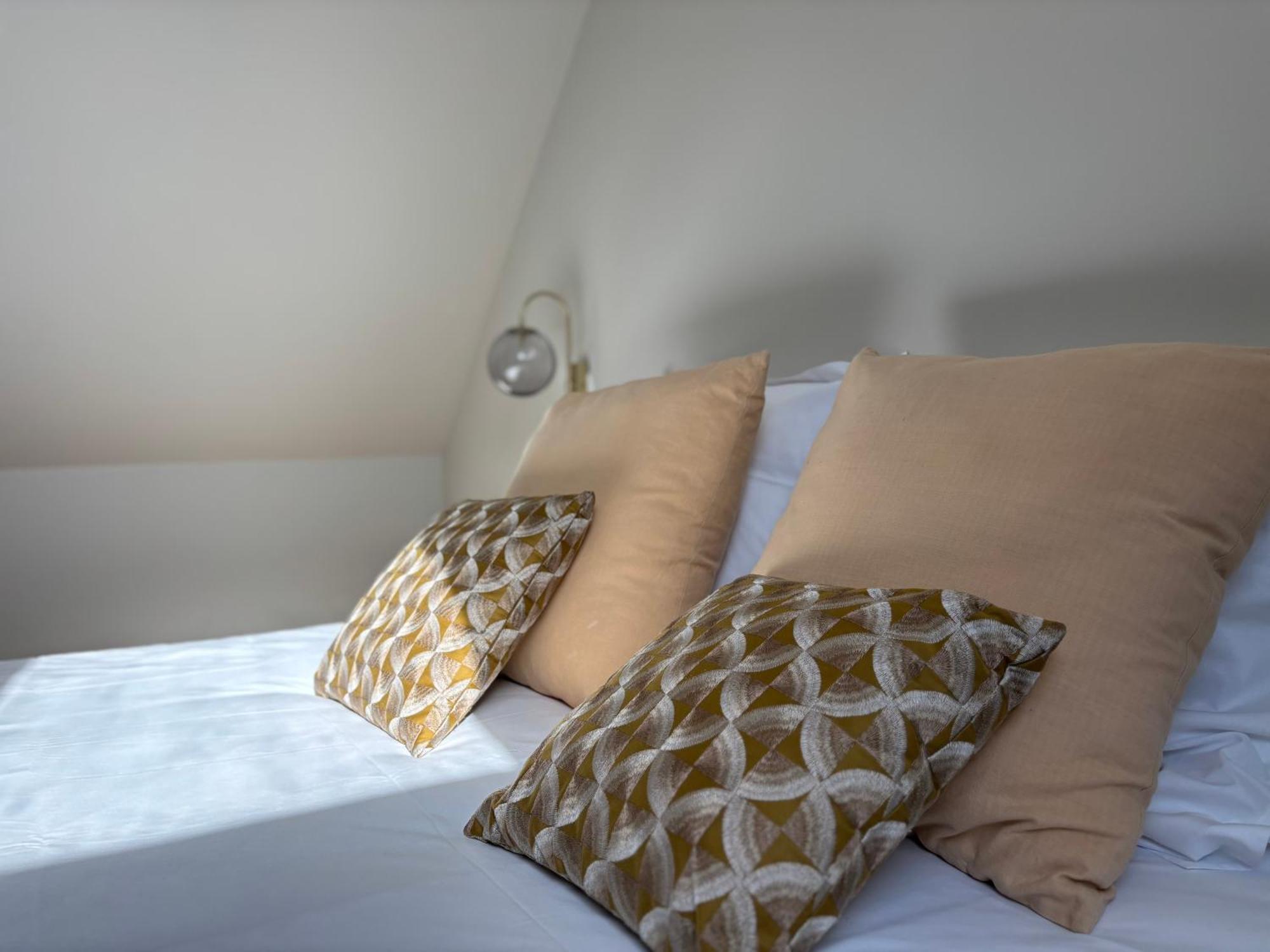 Bajocasse Apt Duplex Spacieux 3 Ch 2 Sdb Cosy Plein Centre Bayeux Decoration Elegante Proche Plages Du Debarquement Esterno foto
