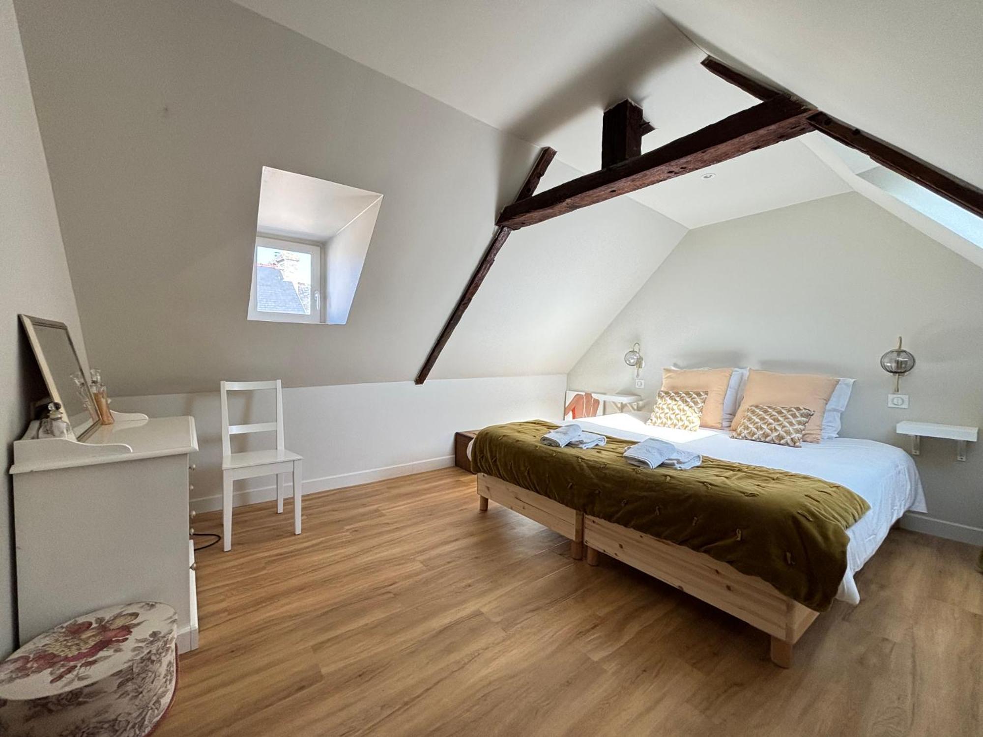Bajocasse Apt Duplex Spacieux 3 Ch 2 Sdb Cosy Plein Centre Bayeux Decoration Elegante Proche Plages Du Debarquement Esterno foto